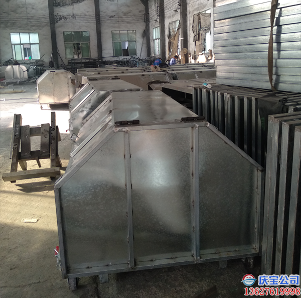 重庆农村生活垃圾清运勾臂车及配套收集箱生产厂家(图3)